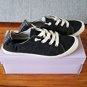 Madden Girl "Beckie" Shoe